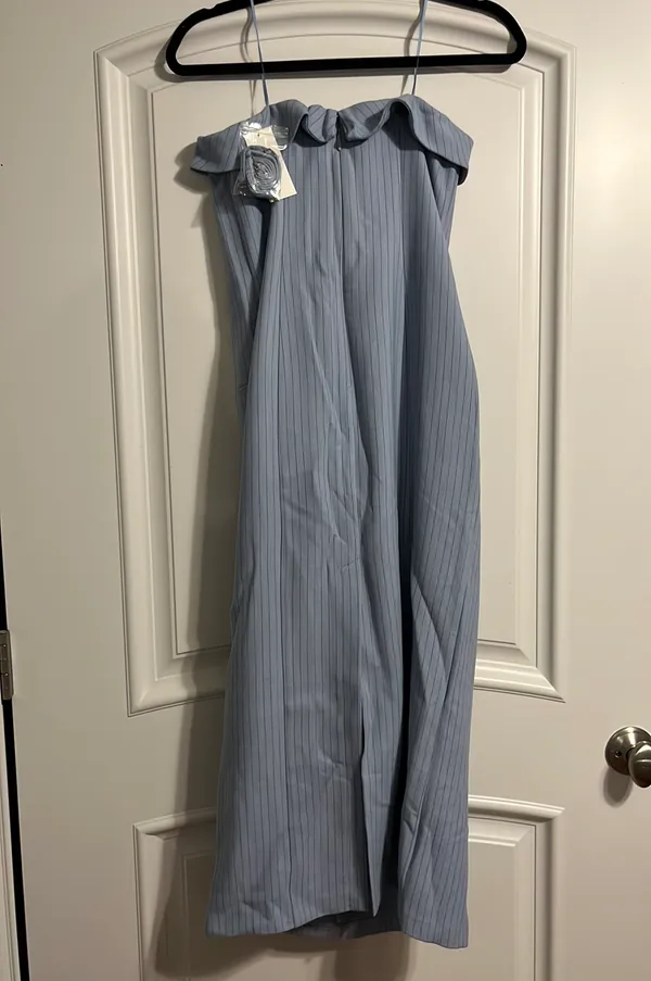 Abercrombie Strapless Tailored Midi Dress - Image 3