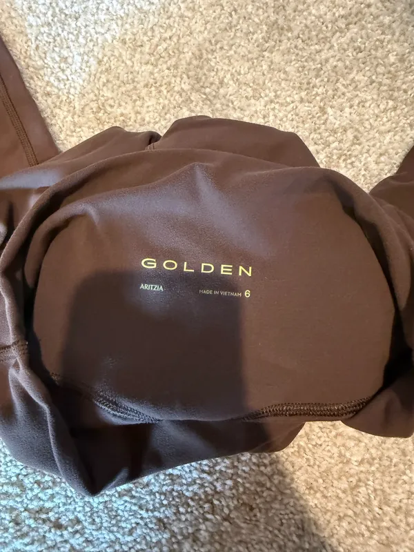 Aritzia Golden Butter Leggings - Image 3