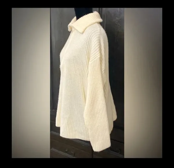 Toppies Cream Oversized sweater with zip-up collar - Size medium - Image 2