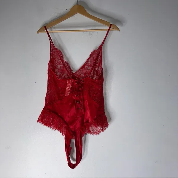 NWT Victoria’s Secret Red Satin Lace Teddy Bodysuit Red Large‎ - Image 2
