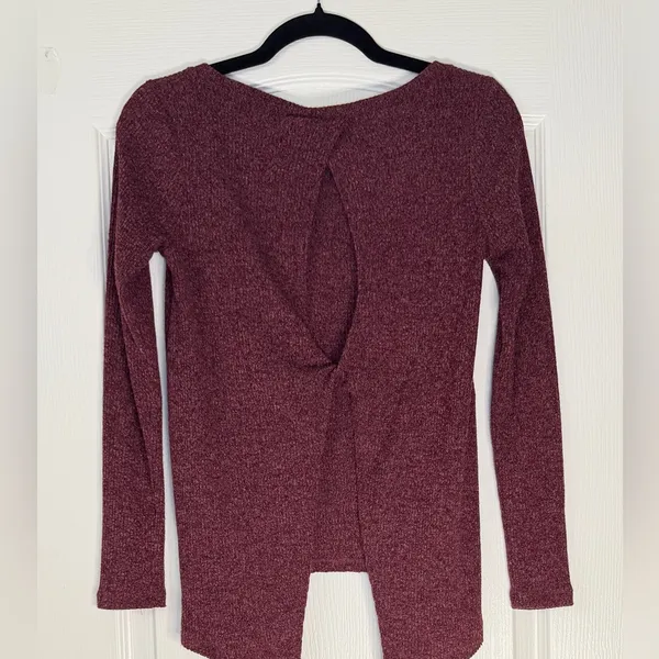 American Eagle Outfitters Maroon Knit Sweater, Small - Image 4