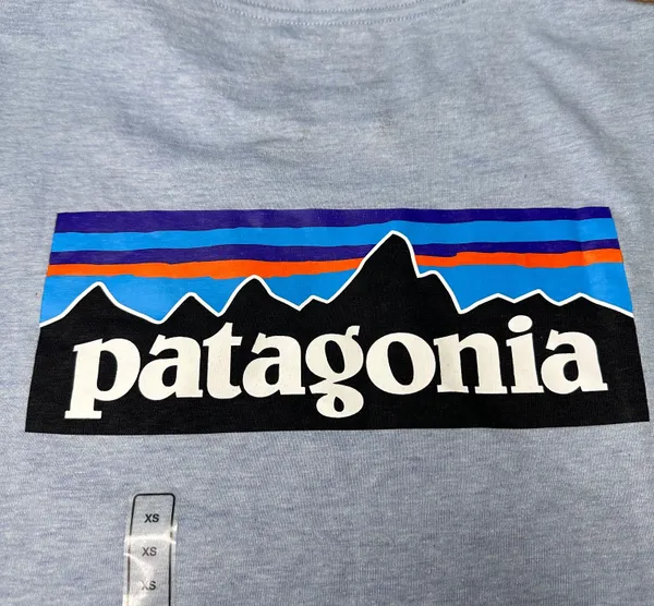 Women's P-6 Logo Responsibili Tee NWT Size XS (Steam Blue) #37567 - Image 9