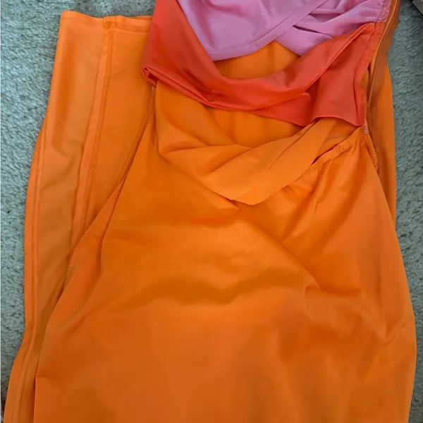 Vibrant Pink and Orange Strapless Dress - Image 2