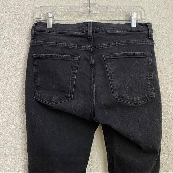 Woman Premium Denim Collection Black Raw Hem Straight Leg Cropped Jeans 6 - Image 5