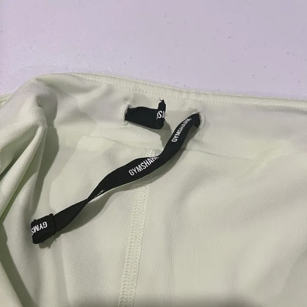 Gymshark womens cucumber Green Drawstring Speed 2 In 1 Athletic Shorts Size‎ M - Image 3