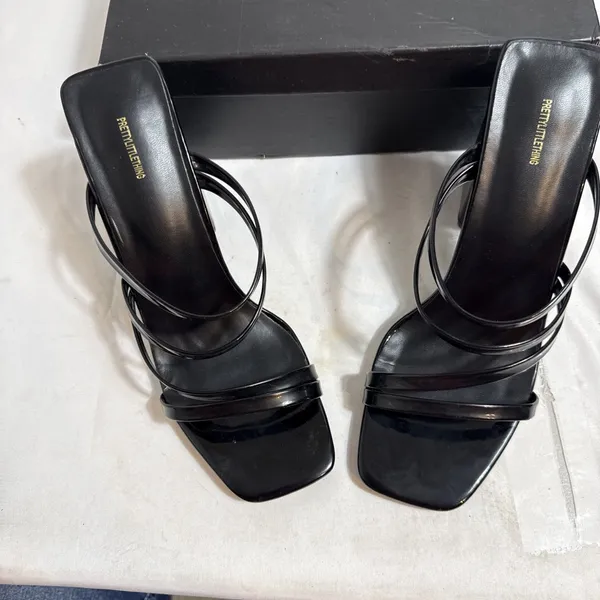 Pretty Little Thing Block Heel Strappy Mule Sandal Womens 7M In Box - Image 2