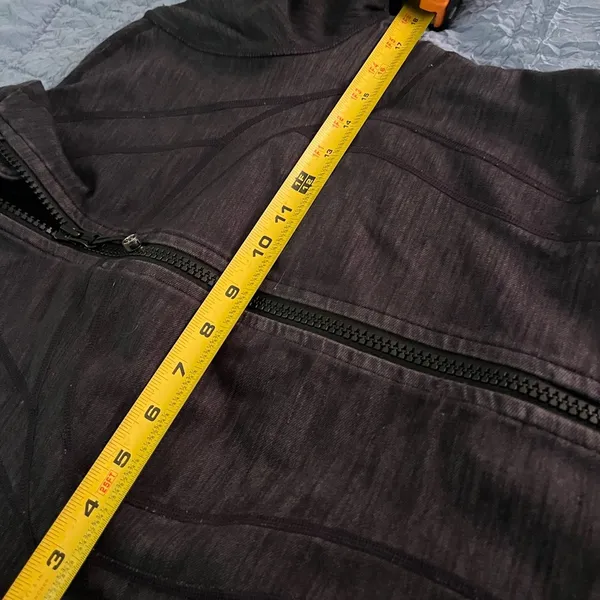 lululemon athletica Black Full Zip Define Jacket size 8 - Image 5