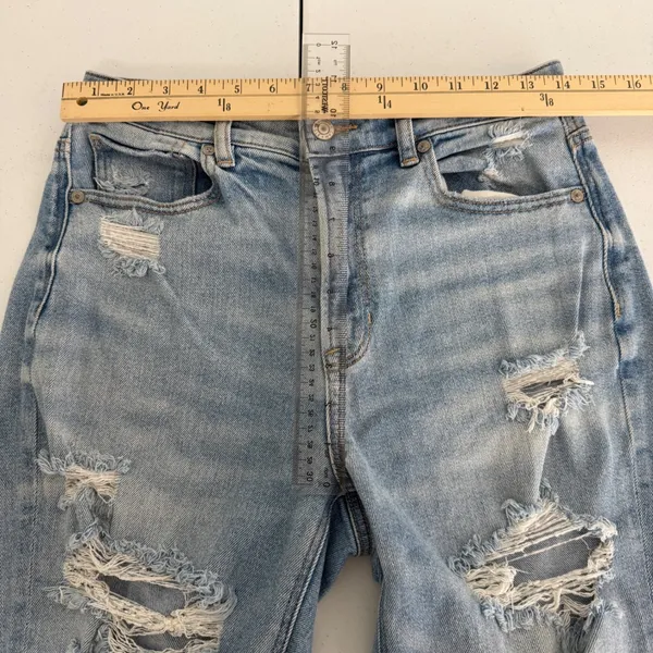 American Eagle Mom Jeans‎ Light Wash Distressed Ripped Denim Womens 6 Stretch - Image 11