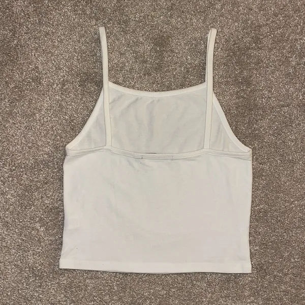 Brandy Melville Crop Top - Image 3