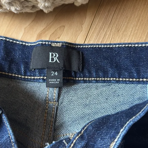 Banana Republic Straight Leg Jean - Image 3