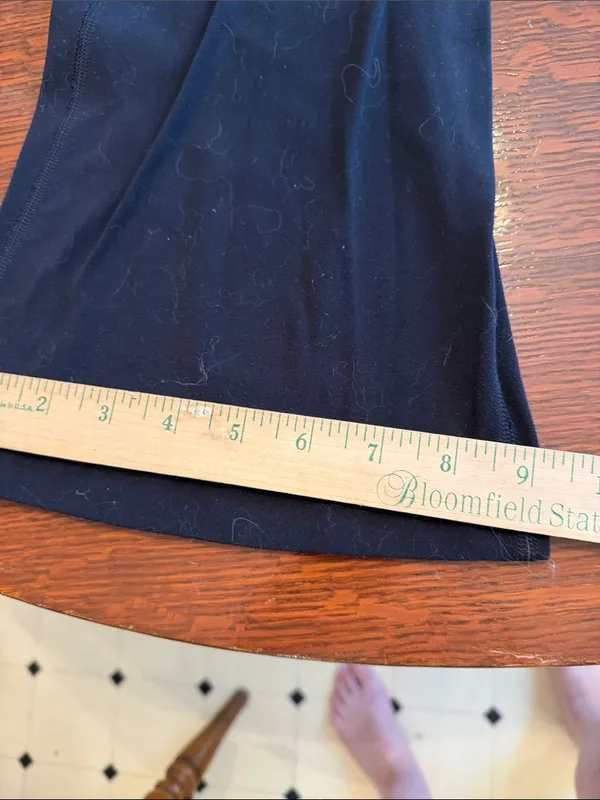 Lululemon High-Waist Black Flare Yoga Pants size 4 - Image 8