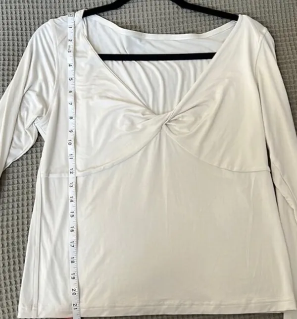 Lululemon Cream Long Sleeve Top - Image 8