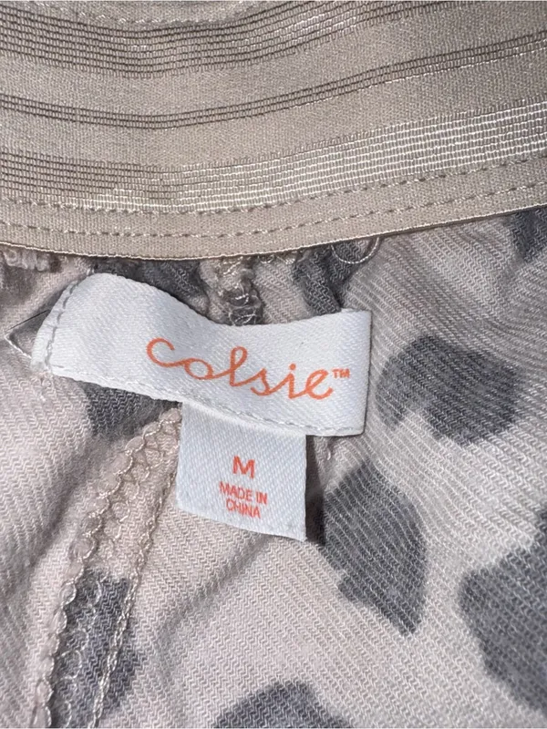 colsie shorts Gray Size M - Image 3