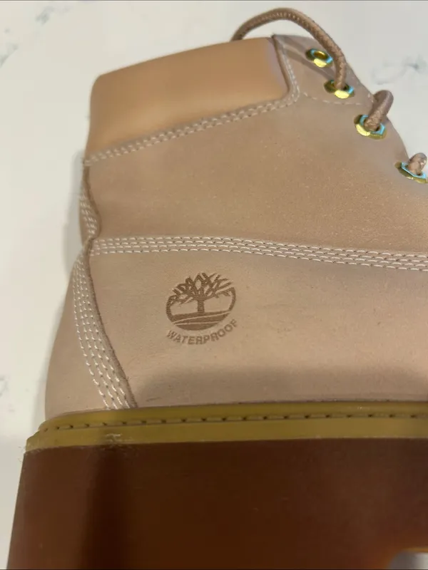 Timberland Stone Street 6" Water Resistant Platform Boots, size 9, NWOT Display - Image 13
