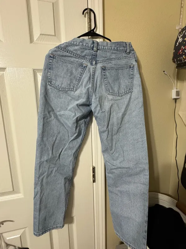 Gap Jeans - Image 3