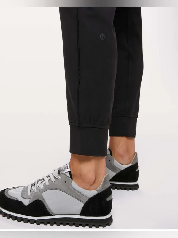 Lululemon Ready To Rulu Pant 29" Size 6 - Image 3
