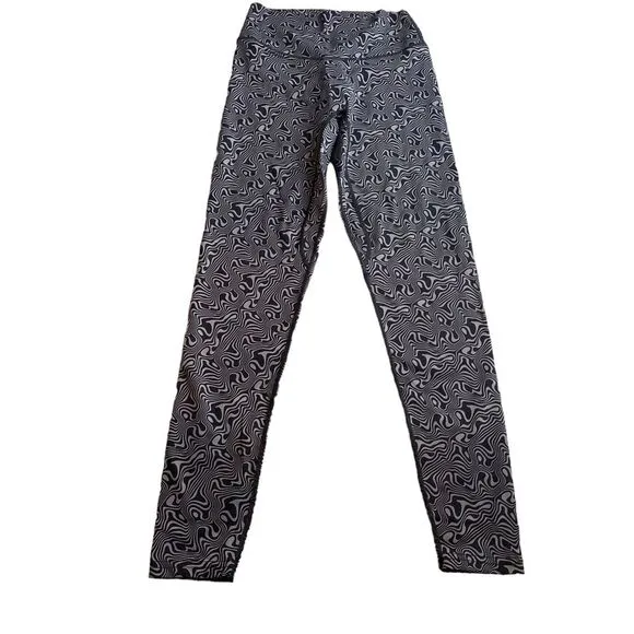 Balance Athletica‎ Storm Legging Size M Black and White Swirl New - Image 4