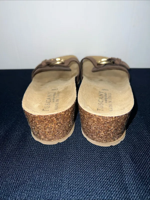 Brown Buckle Slide Sandals with Gold Accent - Image 3