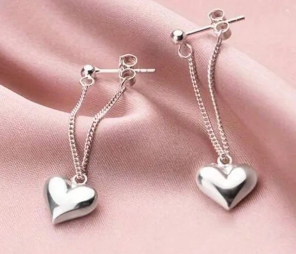 Elegant Silver Heart earrings. Hypoallergenic - Image 3