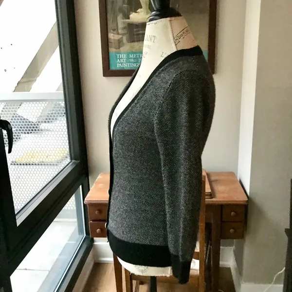 J Crew Gray V-neck Cardigan with Four Button Closure Sz S - Image 3