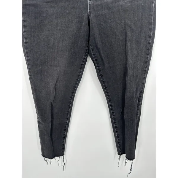 GAP Jeans Women 32 Black Denim True Skinny‎ Button Fly Raw Hem Cotton Blend - Image 3