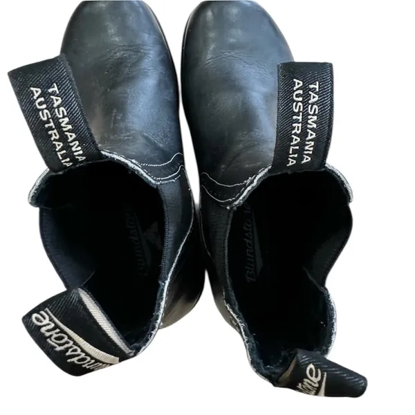 Blundstone #1448 in Voltan black ankle boots - Image 7