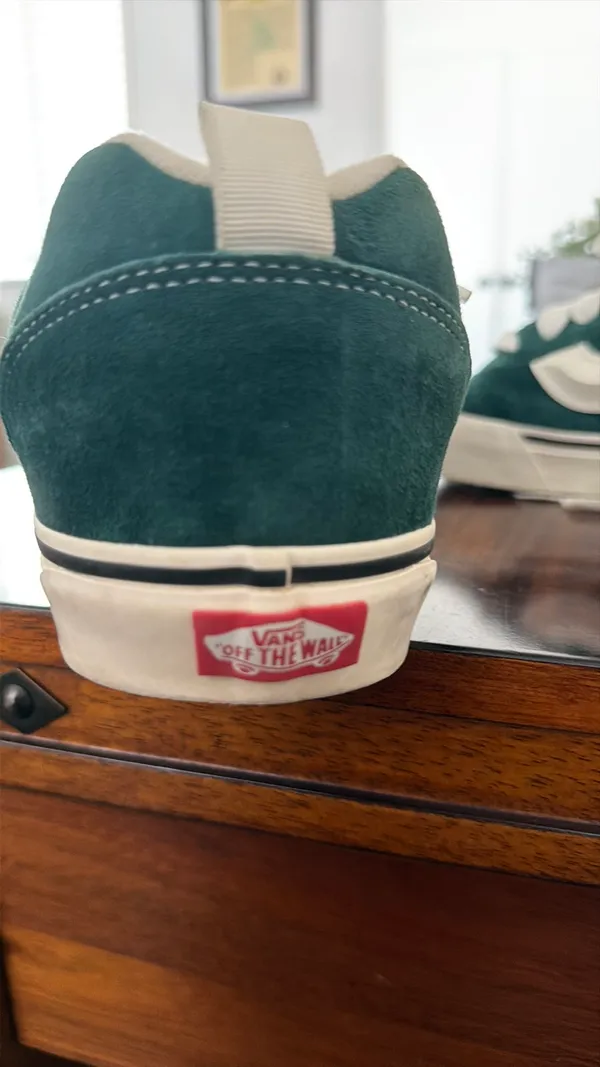 Vans Knu Skool Suede Shoes - Image 2