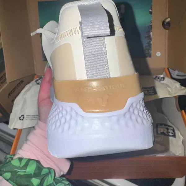 Setra composite toe work sneakers  - Image 6
