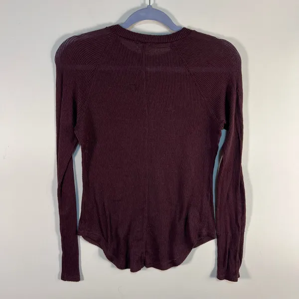 Out From‎ Under Urban Outfitters Burgundy Ribbed Thermal Long Sleeve Top Small - Image 7
