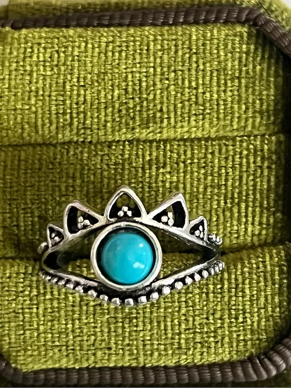 Bohemian Blue Turquoise Crown Design Stainless Steel Statement Ring Size 6 - Image 2