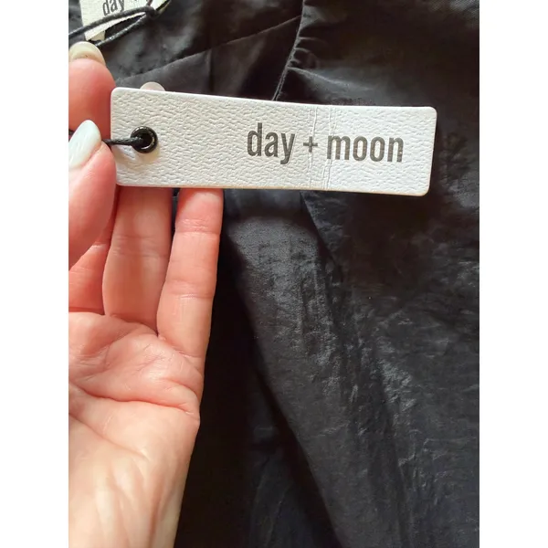 Day + Moon 2 Piece Set Women Small Black NWT Bubble Hem‎ Top Skirt Parachute - Image 12