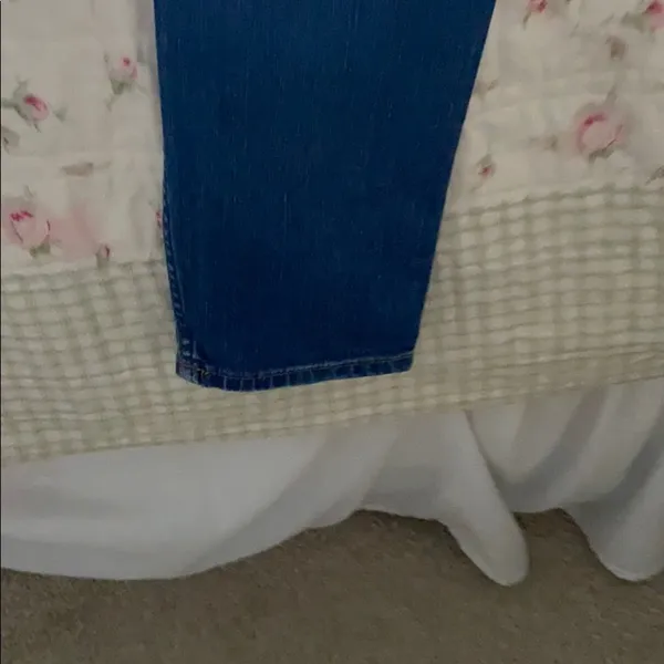 A&F tapered jean - Image 4