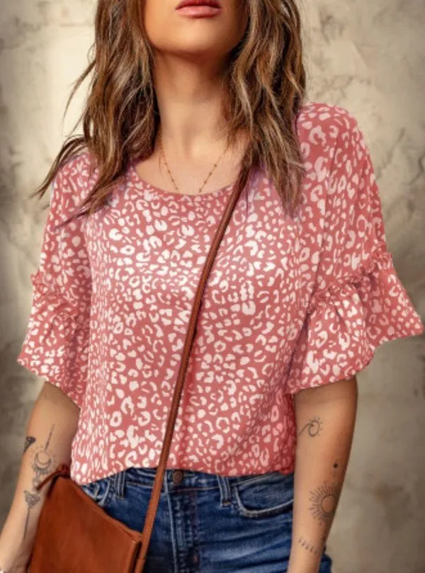 NEW Coral and Cream Leopard Print Ruffle Short Sleeve Blouse Size XL - Image 6
