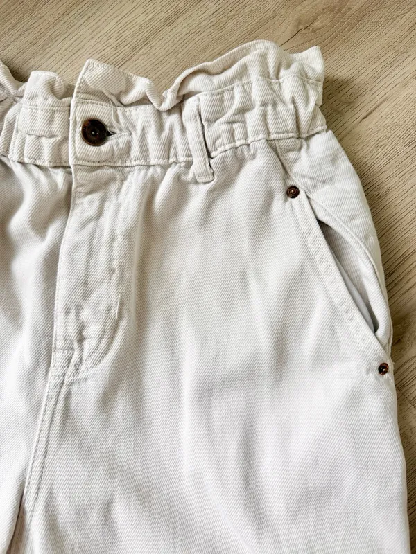 ZARA Ivory Cream Beige Baggy Paperbag High Waisted Denim Jeans - Image 2