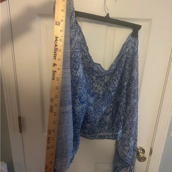 Blue Floral Scarf with Fringe - Image 3