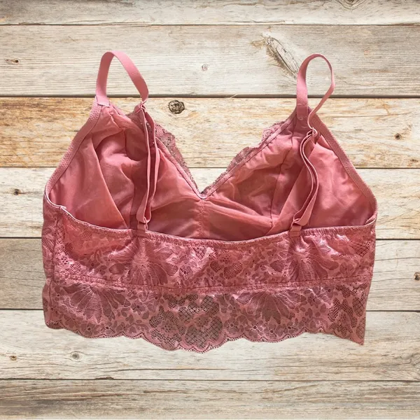 Women’s Victoria’s Secret Lace Bralette Size Small Coquette, Feminine, Delicate - Image 3