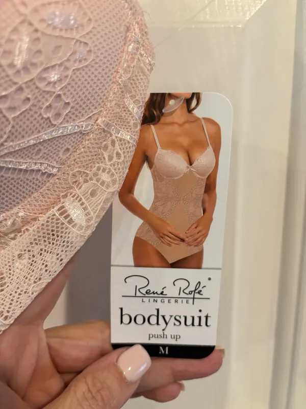 NWT Lace Push-Up Bodysuit in Blush Pink - Image 5