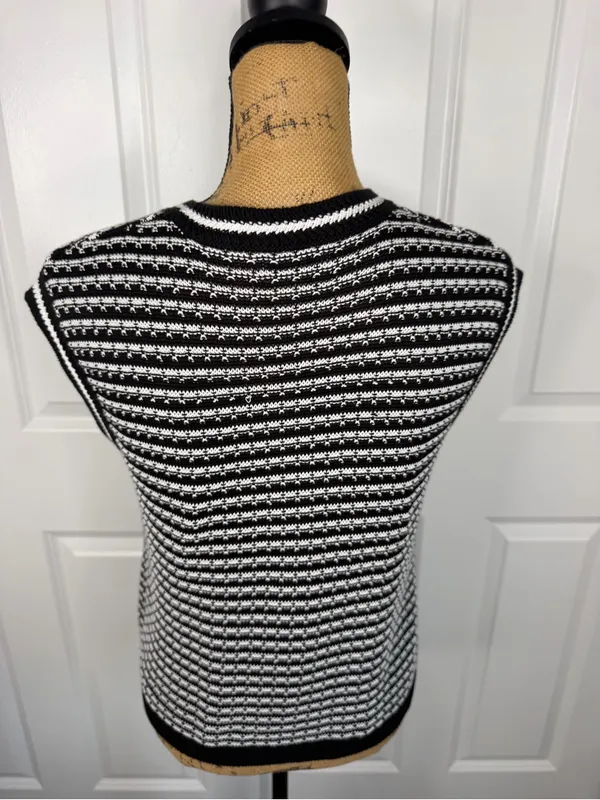 EVEREVE XS Black White Textured Knit Button Front Sweater Vest Cotton Modal - Image 6