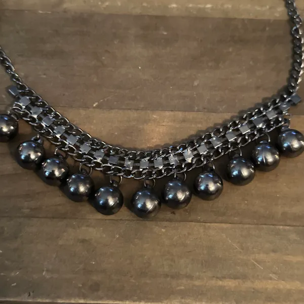 Silver tone rhinestone dangle balls collar necklace - Image 4