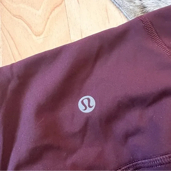 LULULEMON Burgundy Pace Rival‎ High-Rise Crop 22" Athletic Leggings Size 6 - Image 10