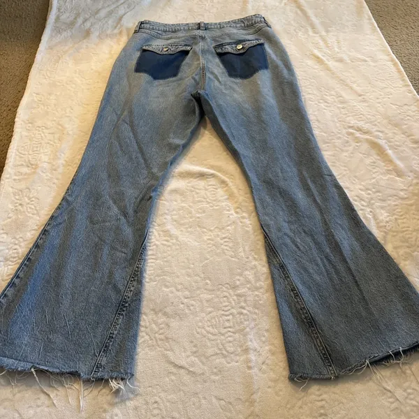 Forever 21 Flared Jeans Size 12 - Image 13