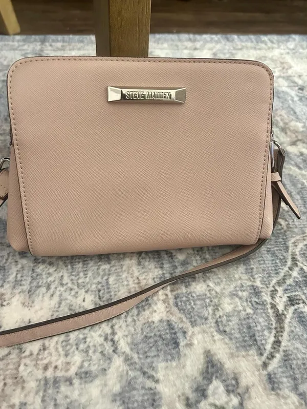 Steve Madden Pale Pink Women’s Crossbody Handbag W/Adjustable Strap - Image 8