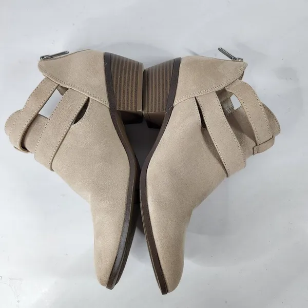 Francesca's Portia Buckle Faux Suede Ankle Booties size 7 Fall Boho - Image 7