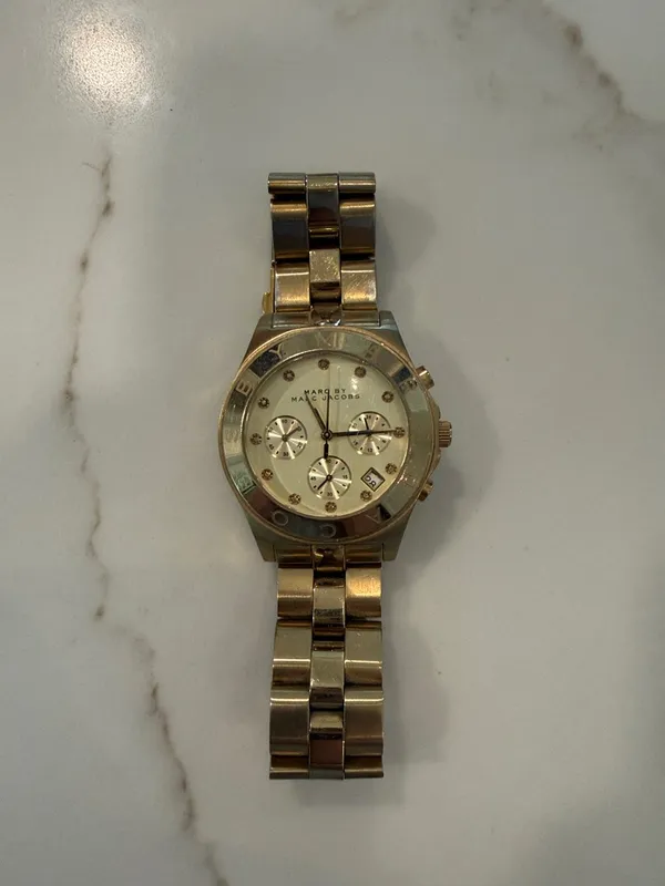Marc by Marc Jacobs Gold Watch - Image 3