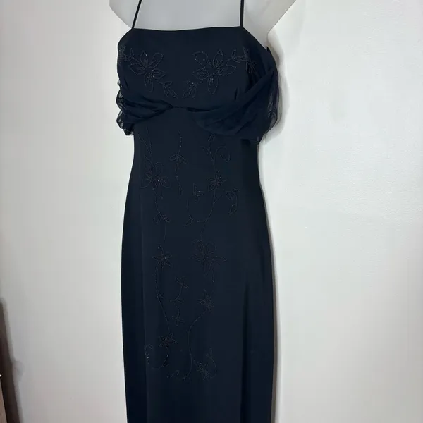 Betsy & Adam Vintage Y2K 90s Black Beaded floral Gown Dress size 6 Classic - Image 3