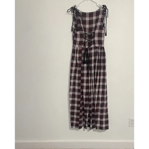 corset dress ideal for the season so you can combine it with a white background - Image 11
