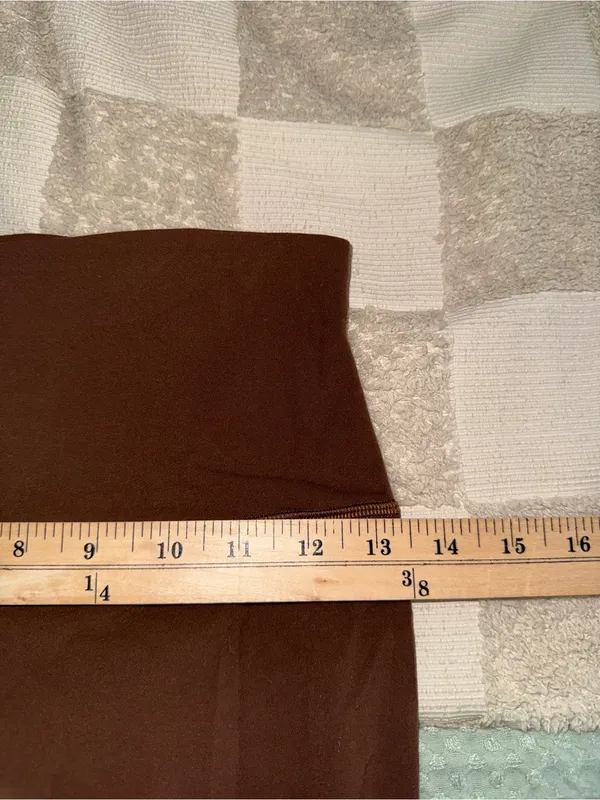 Lululemon Align High-Rise Mini Flare Pant 32" Roasted Brown size 6 - Image 3
