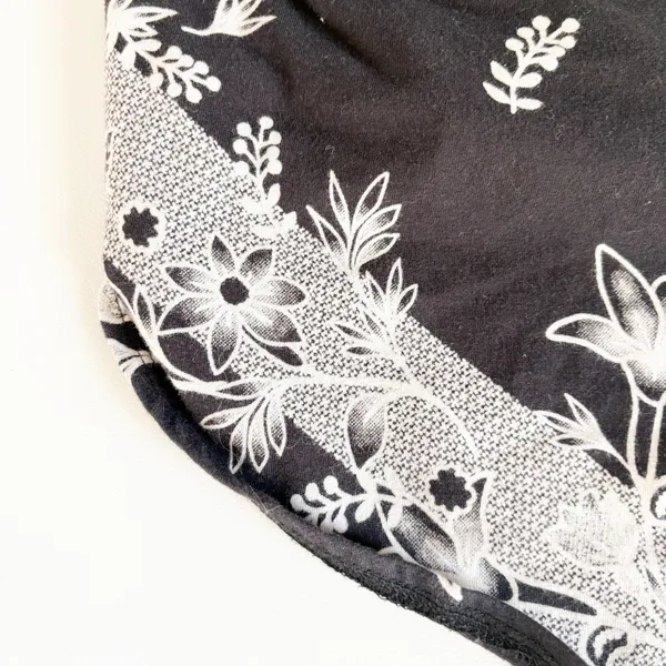 Urban Outfitters Womens Cabana‎ Floral Handkerchief Boho Bandana Crop Top Size M - Image 3