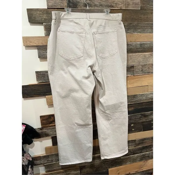 Abercrombie & Fitch NWT High Rise 90s Relax Jean denim&faux leather sz 34 (18R) - Image 3