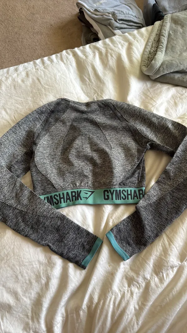 Gymshark Flex Sports Long Sleeve Crop Top - Image 3
